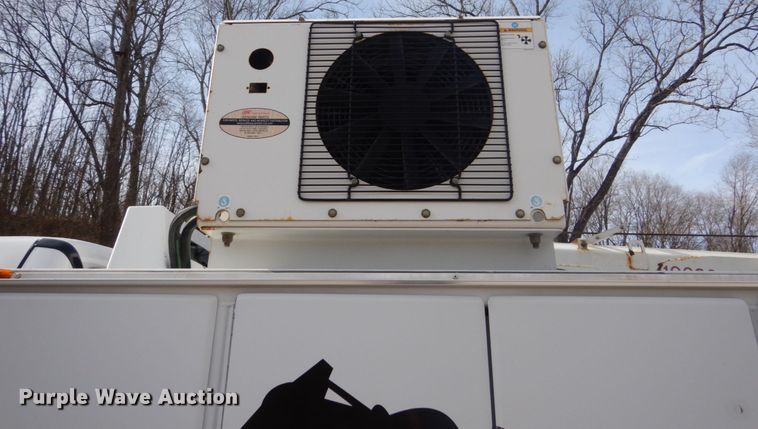 image for item IU9781 2008 Ford F750 Super Duty XLT  utility / service truck