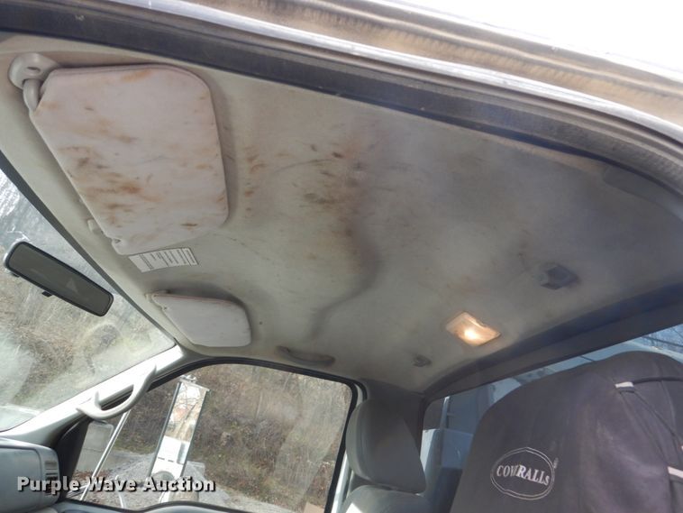 image for item IU9781 2008 Ford F750 Super Duty XLT  utility / service truck