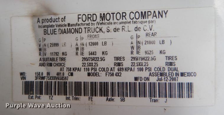 image for item IU9781 2008 Ford F750 Super Duty XLT  utility / service truck