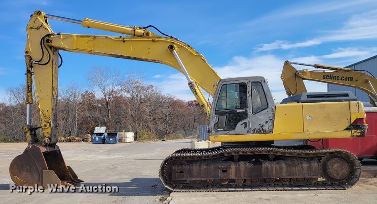 image for item IV9620 1997 Kobelco SK400LC  excavator
