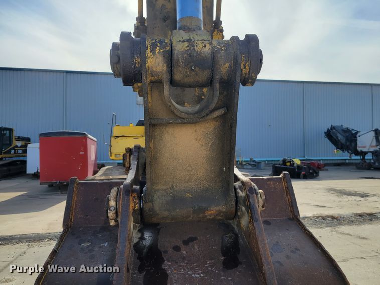 image for item IV9620 1997 Kobelco SK400LC  excavator
