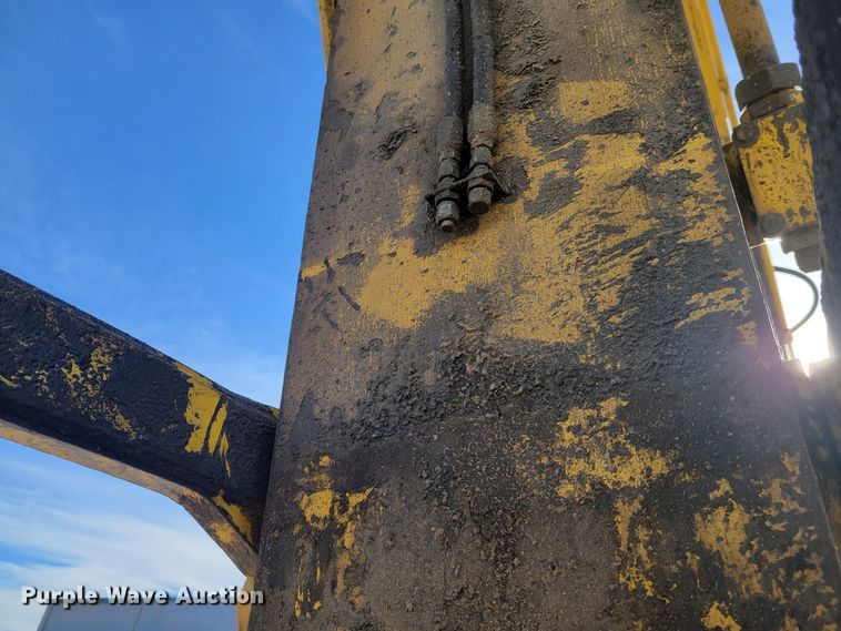 image for item IV9620 1997 Kobelco SK400LC  excavator