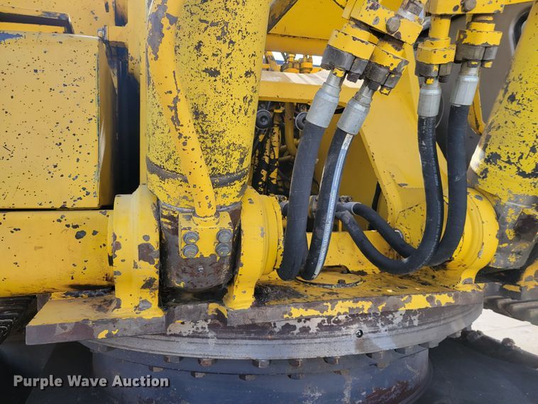 image for item IV9620 1997 Kobelco SK400LC  excavator