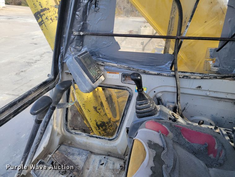 image for item IV9620 1997 Kobelco SK400LC  excavator
