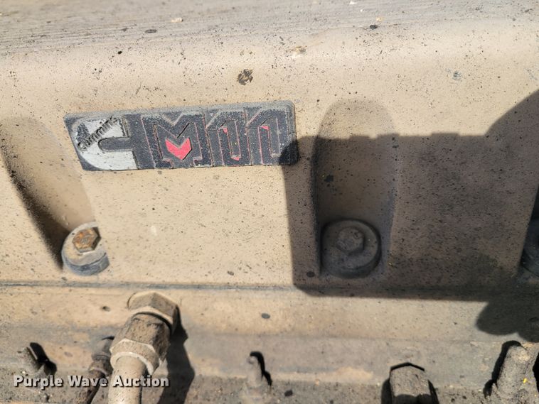 image for item IV9620 1997 Kobelco SK400LC  excavator