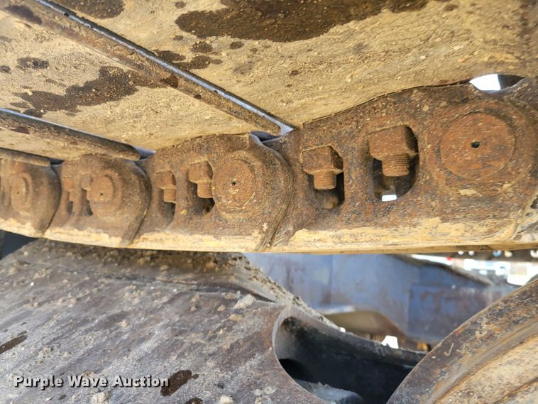 image for item IV9620 1997 Kobelco SK400LC  excavator