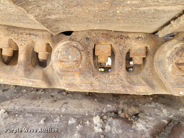 image for item IV9620 1997 Kobelco SK400LC  excavator