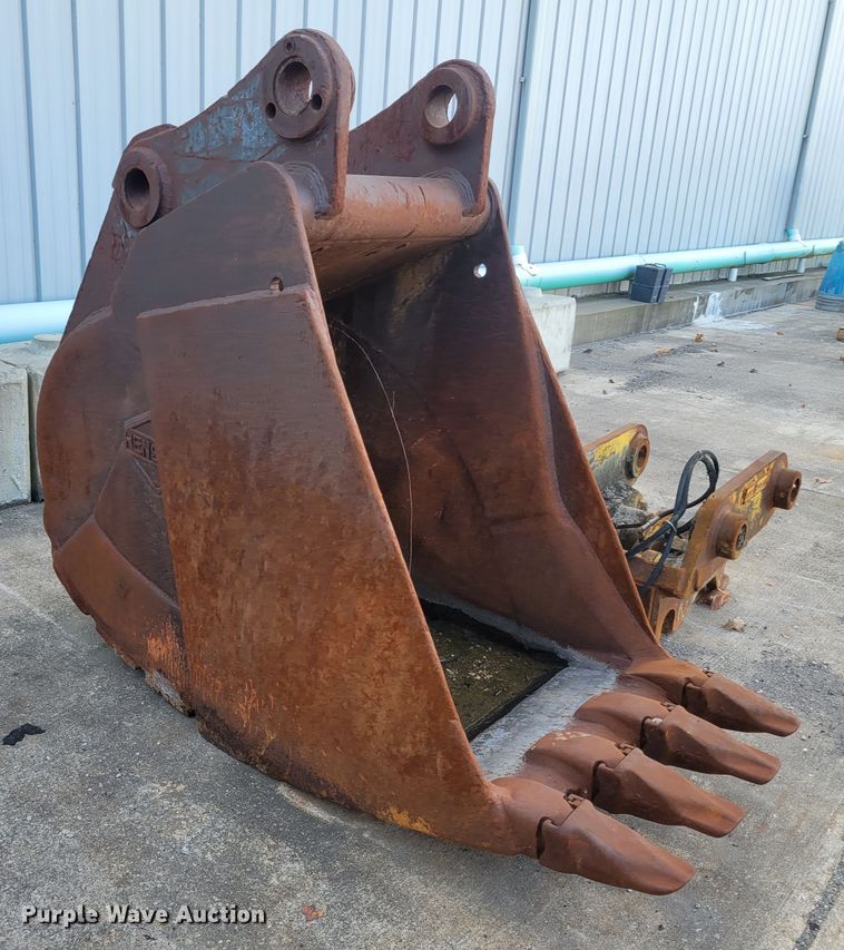 image for item IV9620 1997 Kobelco SK400LC  excavator