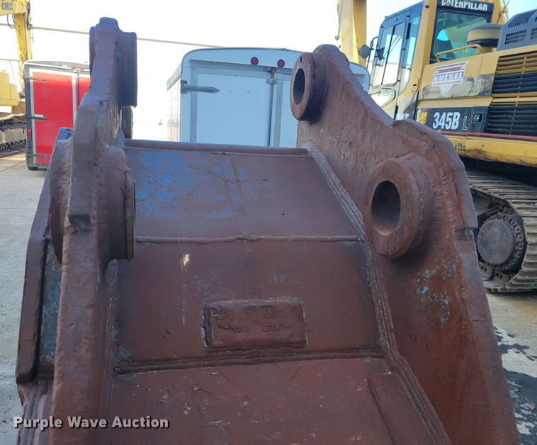 image for item IV9620 1997 Kobelco SK400LC  excavator