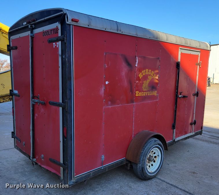 image for item IV9621 1995 Doolittle  enclosed cargo trailer
