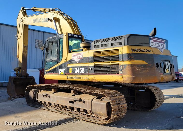 image for item IV9623 1998 Caterpillar 345B L  excavator