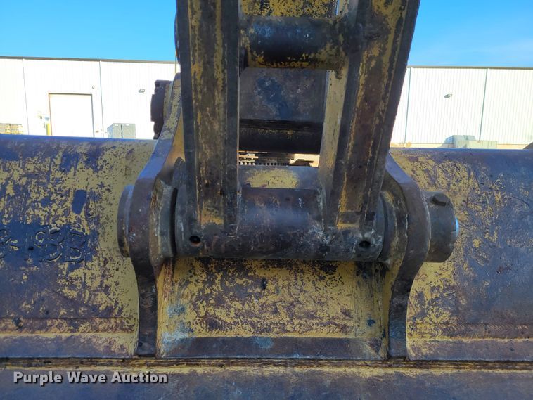 image for item IV9623 1998 Caterpillar 345B L  excavator