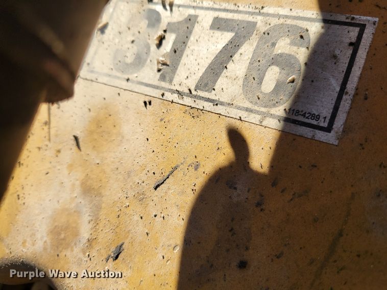 image for item IV9623 1998 Caterpillar 345B L  excavator