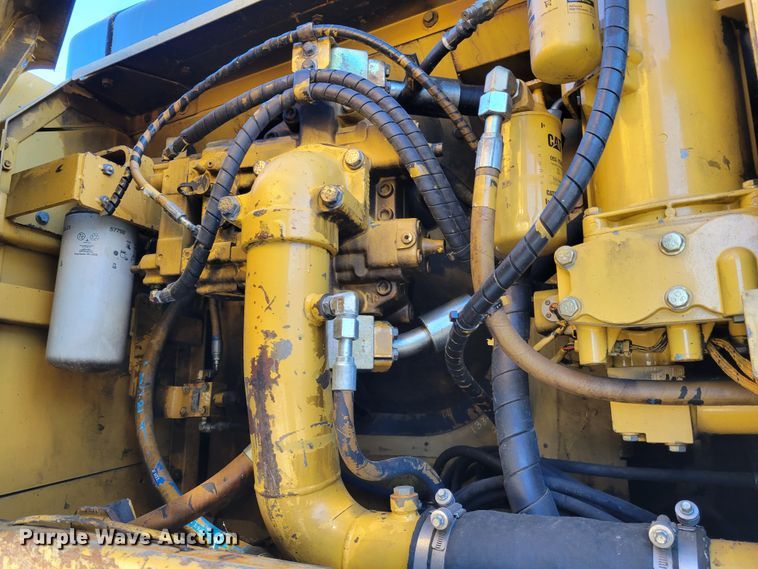 image for item IV9623 1998 Caterpillar 345B L  excavator