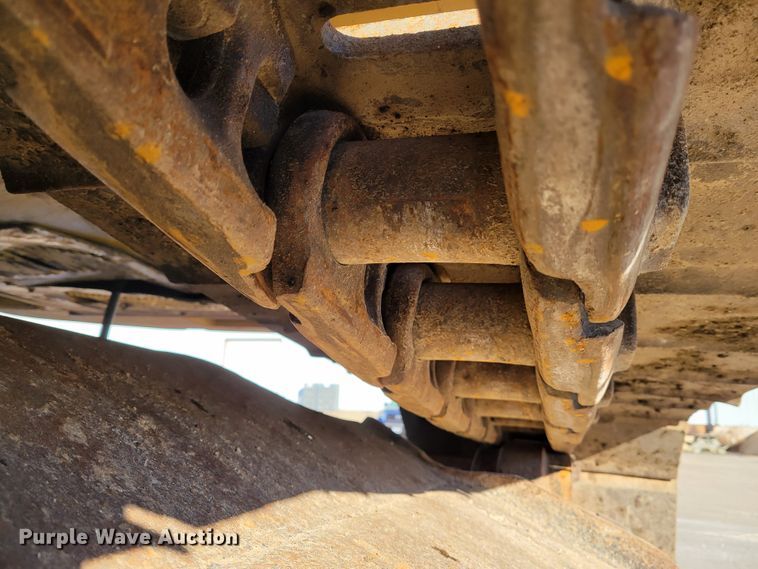 image for item IV9623 1998 Caterpillar 345B L  excavator