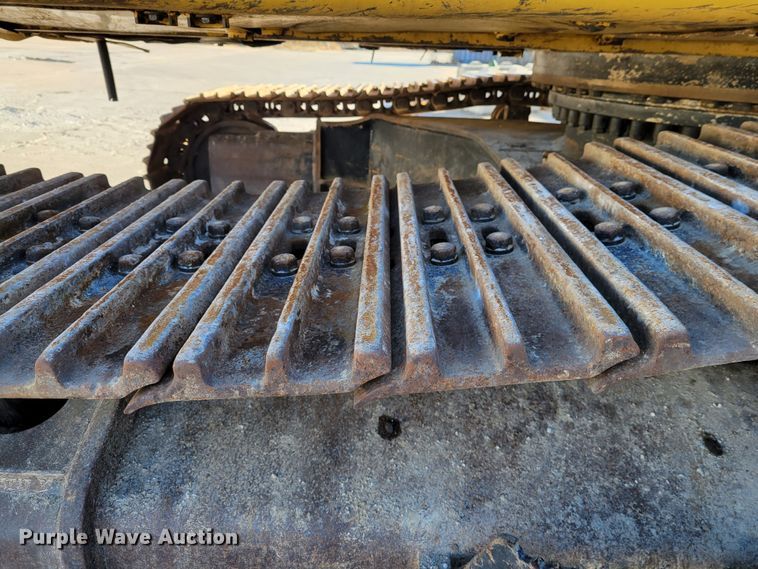 image for item IV9623 1998 Caterpillar 345B L  excavator