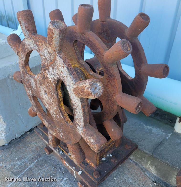 image for item IV9626 (2) trench compactors