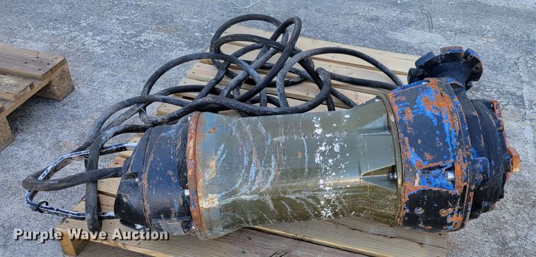 image for item IV9627 Electric pumps