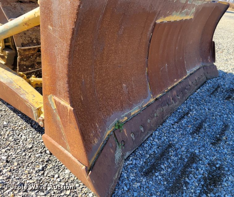image for item IV9671 1973 Caterpillar D7  dozer