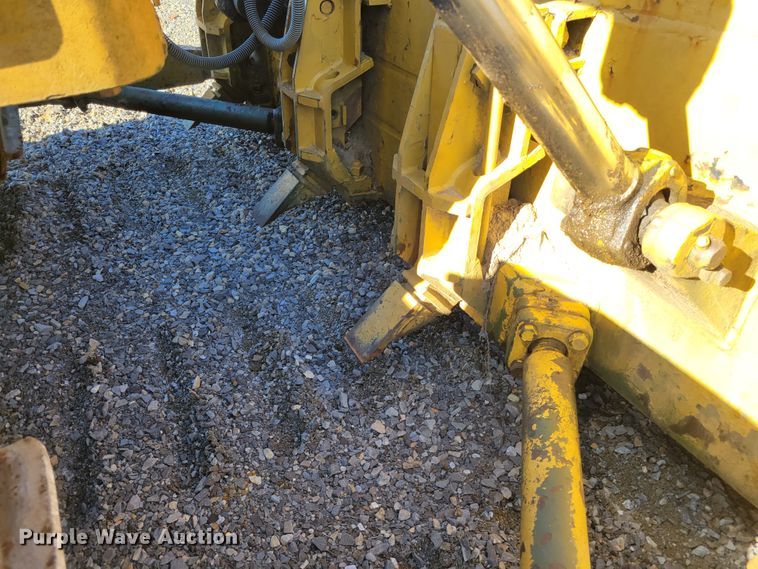 image for item IV9671 1973 Caterpillar D7  dozer