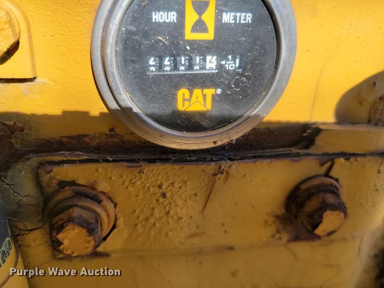 image for item IV9671 1973 Caterpillar D7  dozer