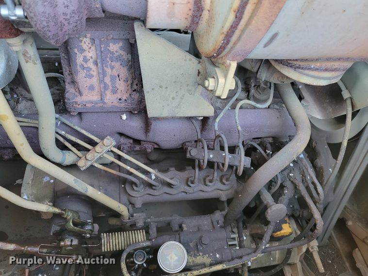image for item IV9671 1973 Caterpillar D7  dozer