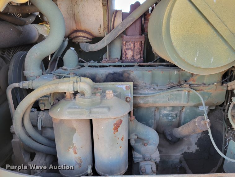 image for item IV9671 1973 Caterpillar D7  dozer