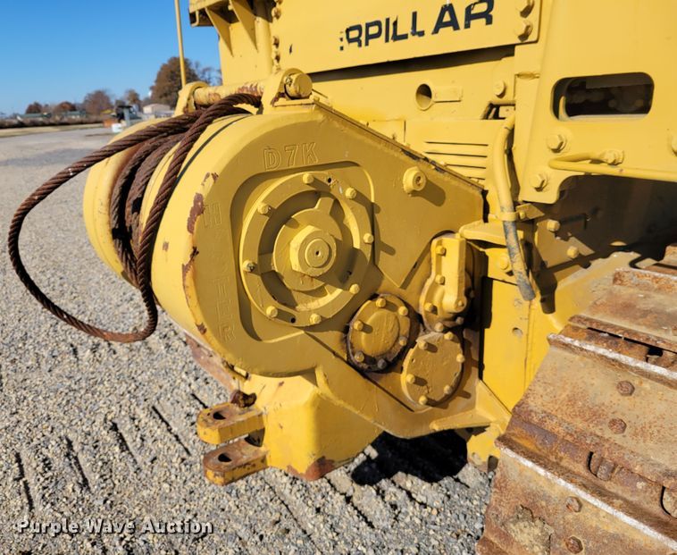 image for item IV9671 1973 Caterpillar D7  dozer