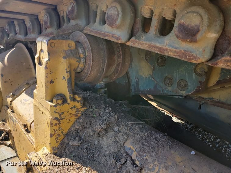 image for item IV9671 1973 Caterpillar D7  dozer
