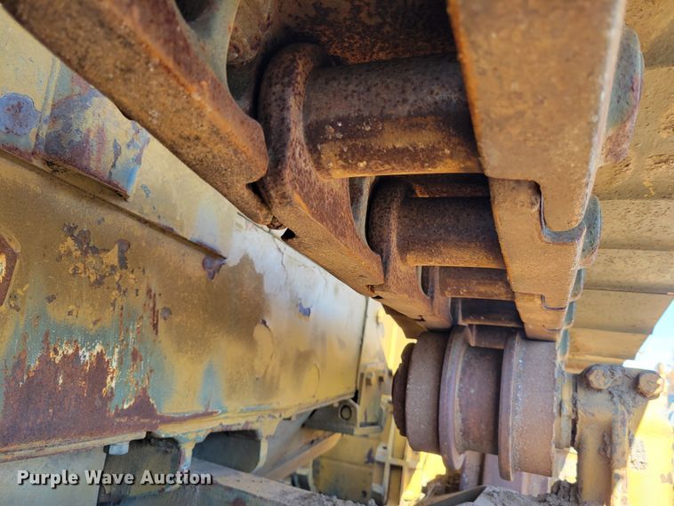 image for item IV9671 1973 Caterpillar D7  dozer