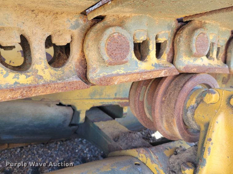 image for item IV9671 1973 Caterpillar D7  dozer