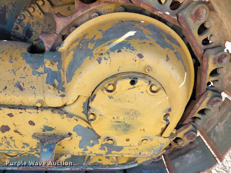 image for item IV9671 1973 Caterpillar D7  dozer