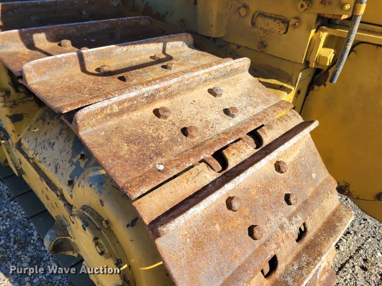 image for item IV9671 1973 Caterpillar D7  dozer