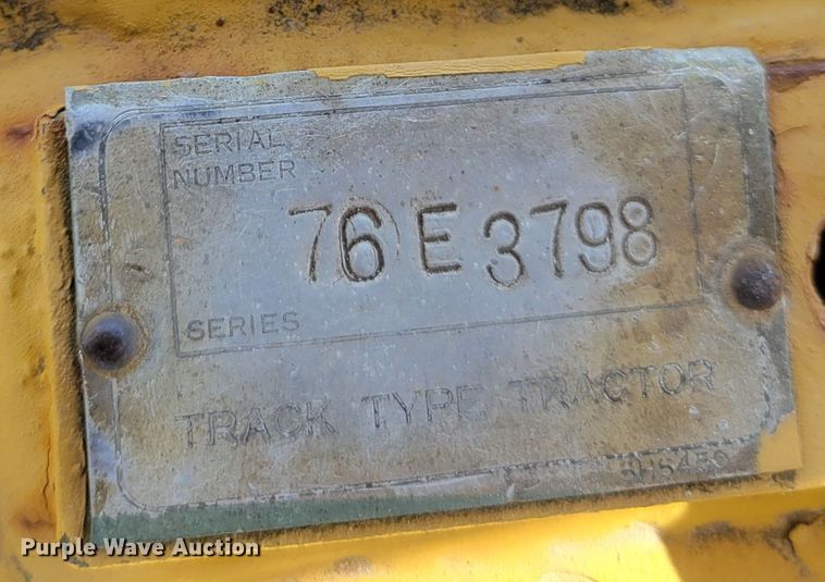 image for item IV9671 1973 Caterpillar D7  dozer