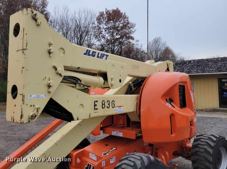 image for item IV9672 2000 JLG 450A Series II  boom lift