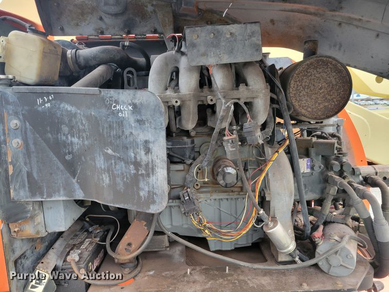 image for item IV9672 2000 JLG 450A Series II  boom lift