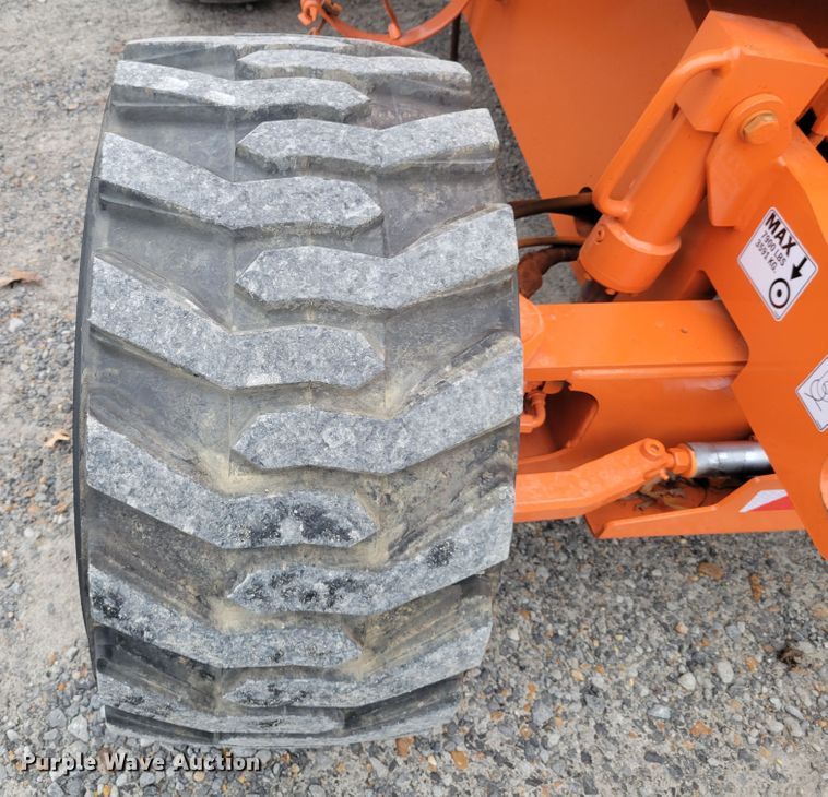 image for item IV9672 2000 JLG 450A Series II  boom lift