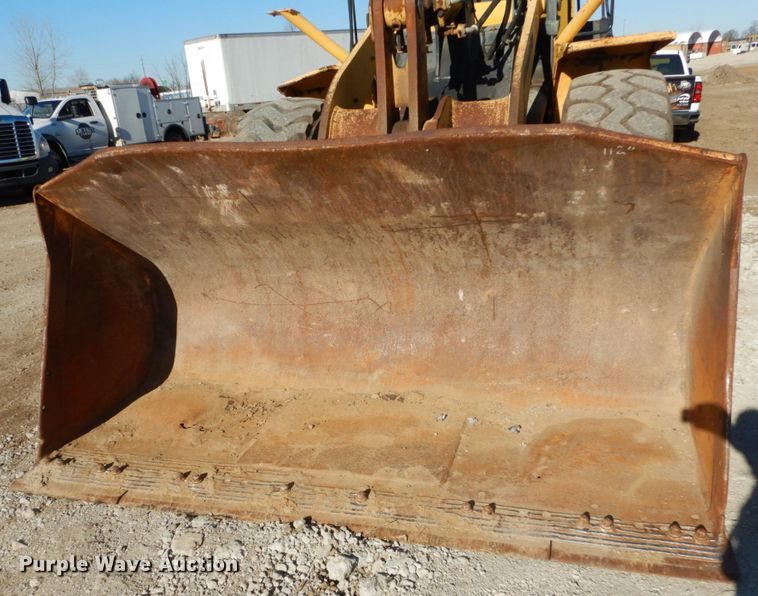 image for item IV9700 Komatsu WA400  wheel loader