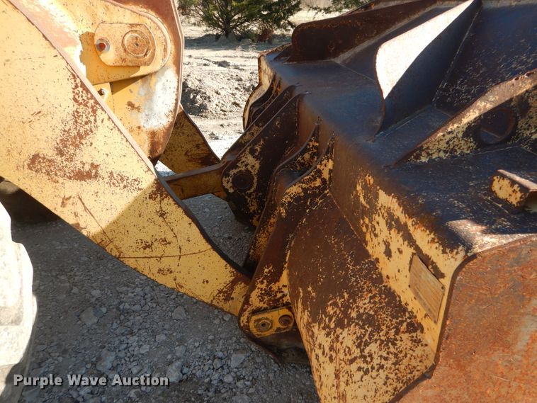 image for item IV9700 Komatsu WA400  wheel loader