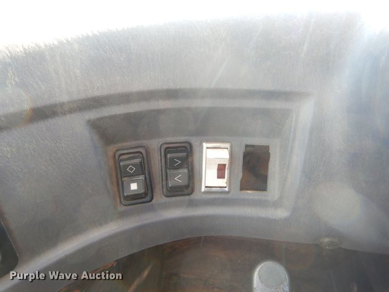 image for item IV9700 Komatsu WA400  wheel loader