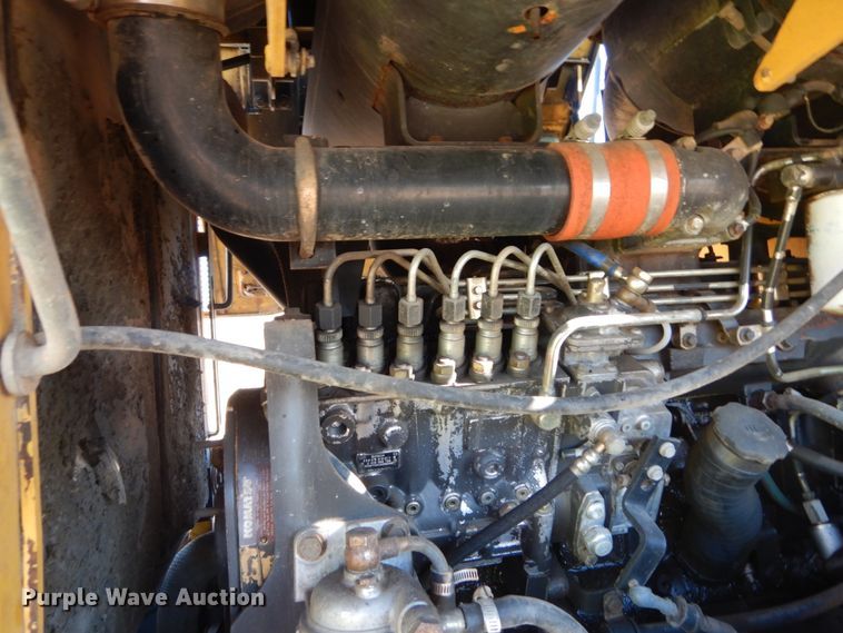 image for item IV9700 Komatsu WA400  wheel loader