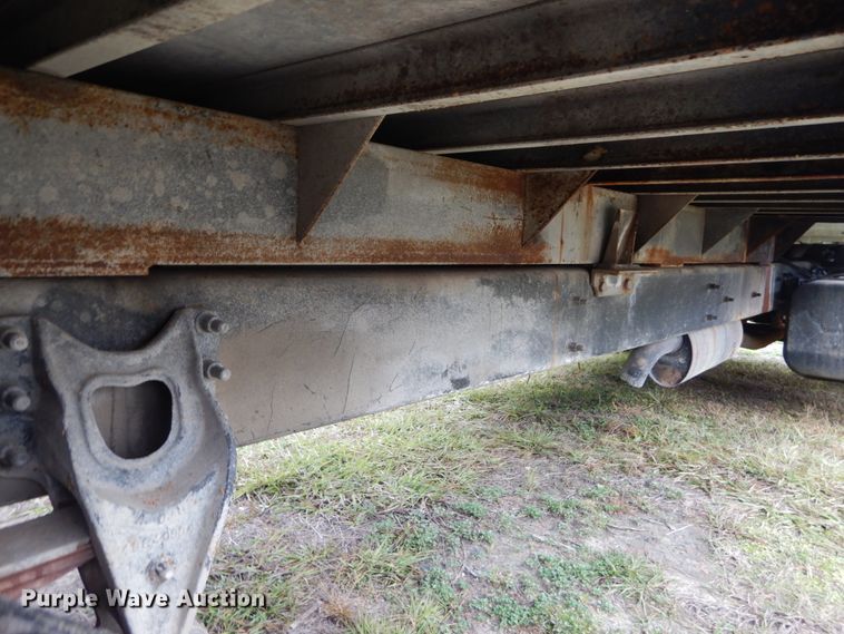 image for item IV9702 2006 International 4400  dump truck