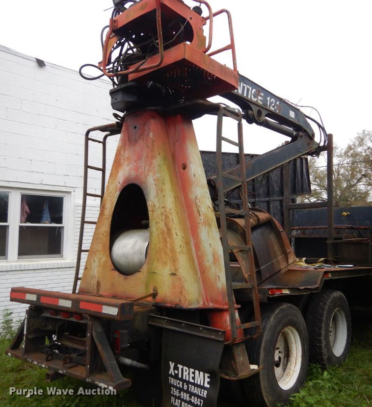 image for item IV9704 1990 International 4900  crane truck