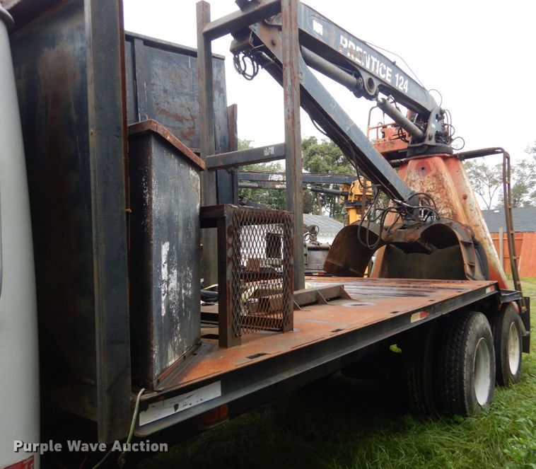 image for item IV9704 1990 International 4900  crane truck