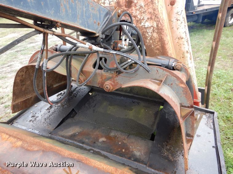 image for item IV9704 1990 International 4900  crane truck