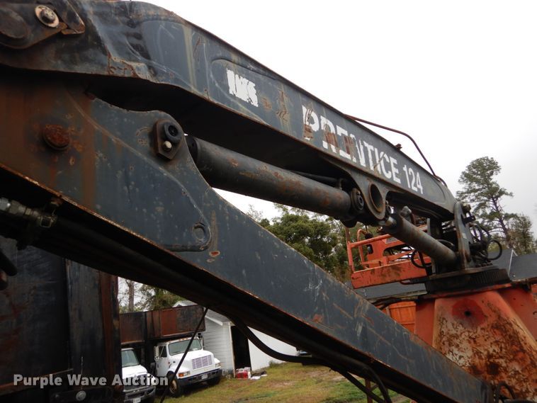 image for item IV9704 1990 International 4900  crane truck