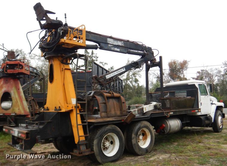 image for item IV9705 1988 International 1954  crane truck