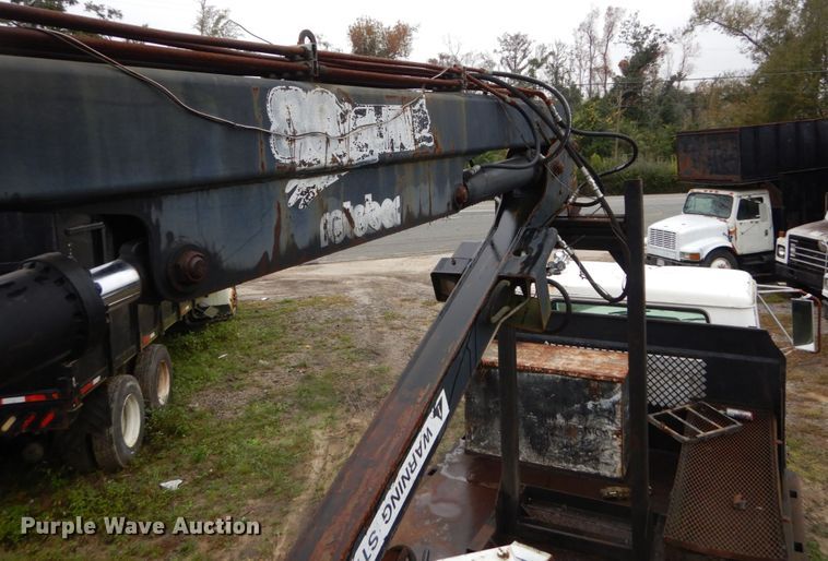 image for item IV9705 1988 International 1954  crane truck