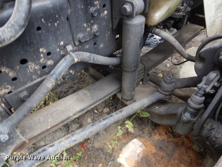 image for item IV9706 2006 International 4400  dump truck