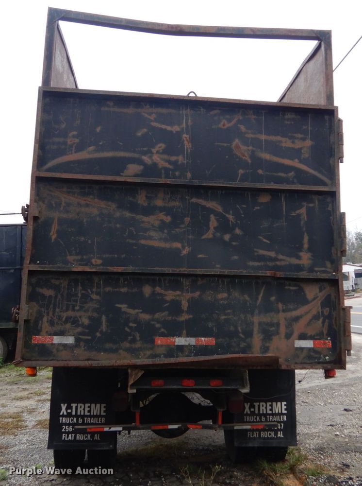 image for item IV9707 1992 International 4700  dump truck